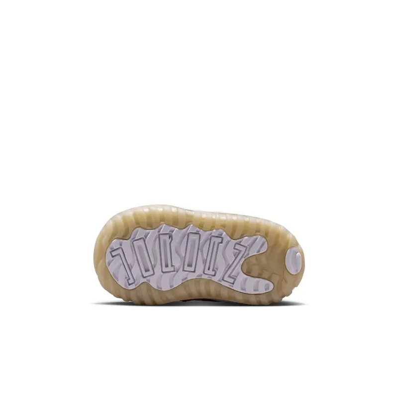 Air Jordan 11 Retro Low TD “Mother’s Day” (645107-102)