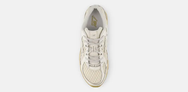 New Balance 740 Linen (U7403OO)