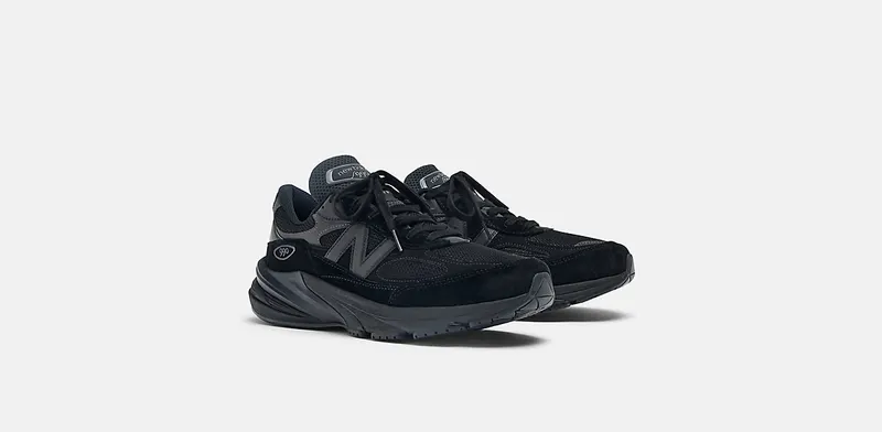 New Balance 990 v6 “Triple Black” (U990BB6)