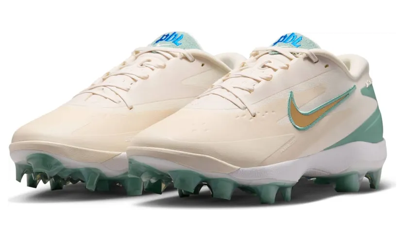 nike-sneaker IO2714-100
