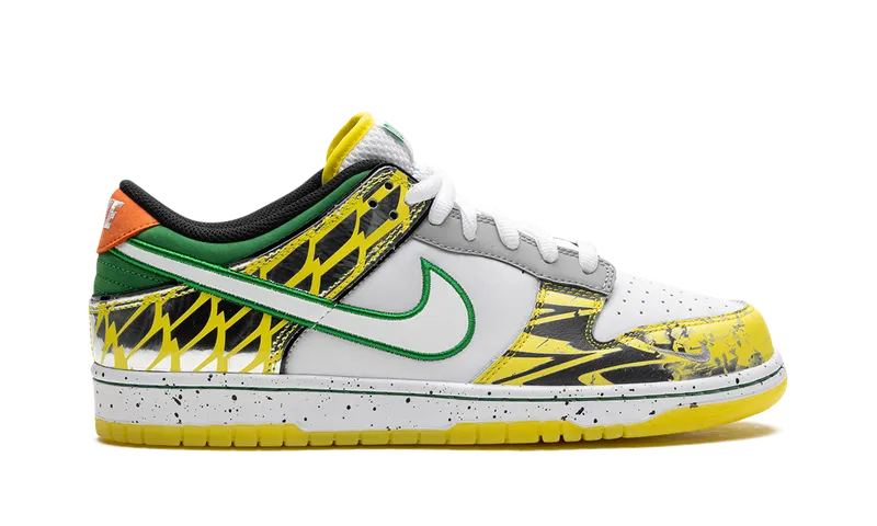Nike Dunk Low “What the Duck Away University of Oregon PE” (HV1454-100)