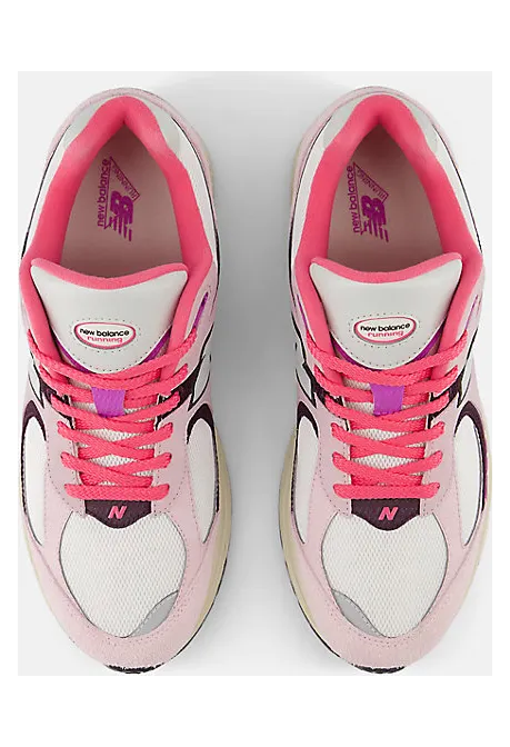new-balance-2002r U2002RTB