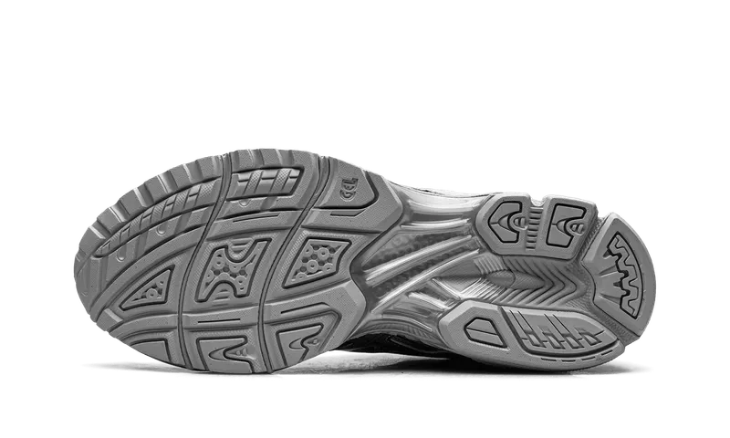 Asics GEL-Nimbus 10.1 “Kimhēkim – Pure Silver” (1203A833-020)