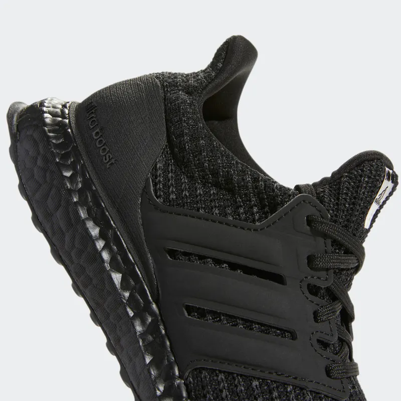Adidas Ultraboost 4.0 DNA Core Black / Core Black / Active Red (H02590)