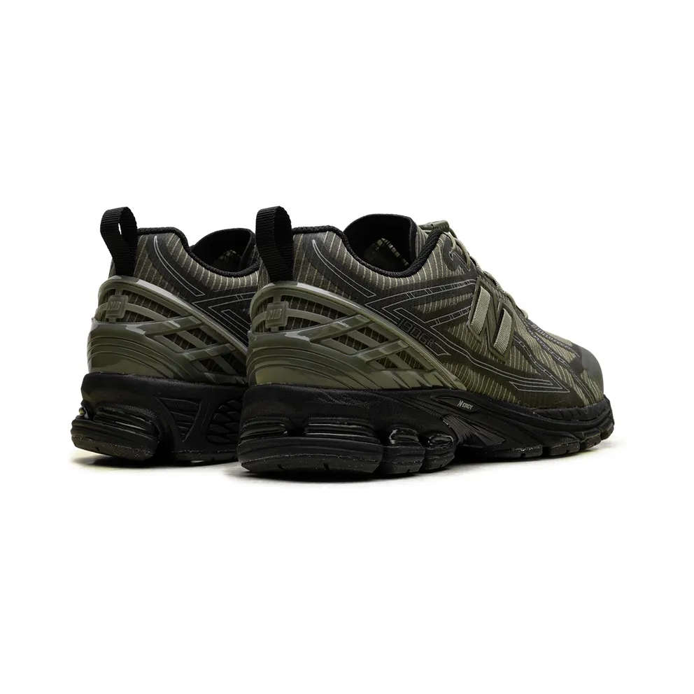 New Balance 1906R “Dark Olivine” (U1906RNC)