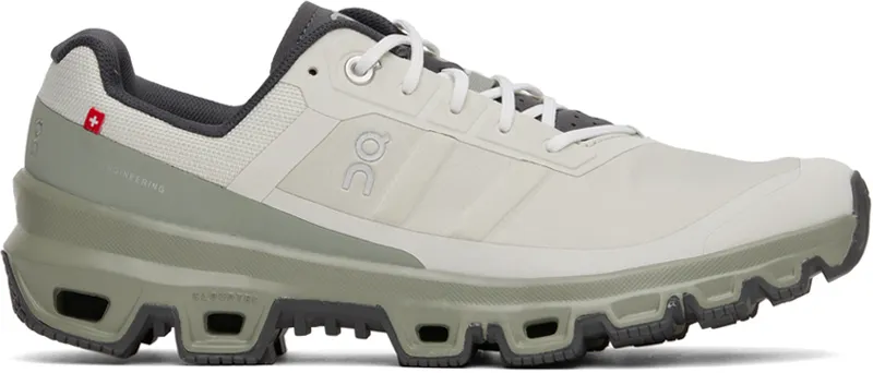 On Off-White Cloudventure (32.98569)