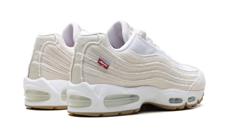 Nike x Levi’s Air Max 95 “Light Orewood Brown/White/Gum” (HM4743-100)