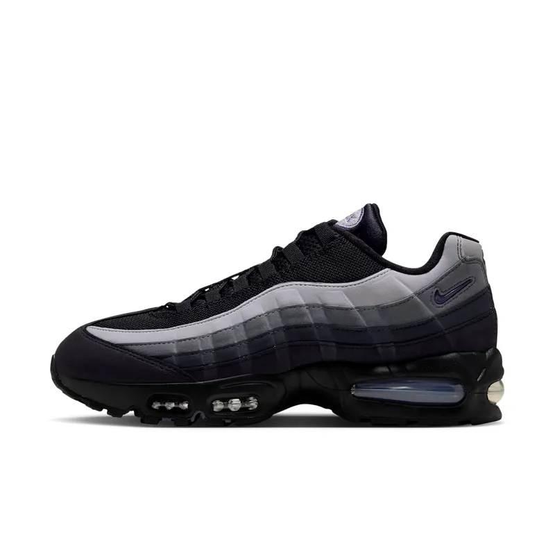 Nike Air Max 95 – lack “Black / Dark Smoke Grey / Smoke Grey / Canyon Purple” (IQ0229-002)