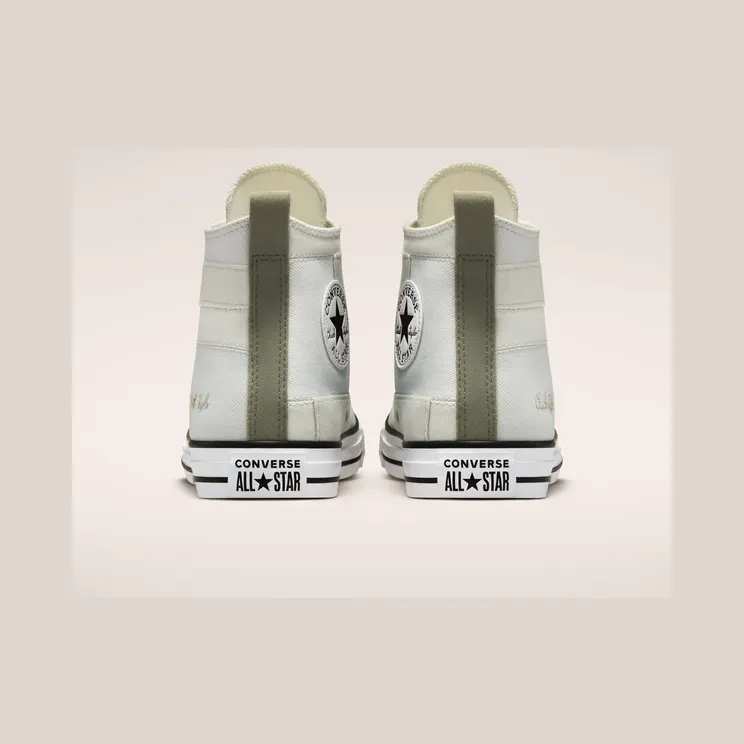 converse-chuck-taylor-all-star A02556C