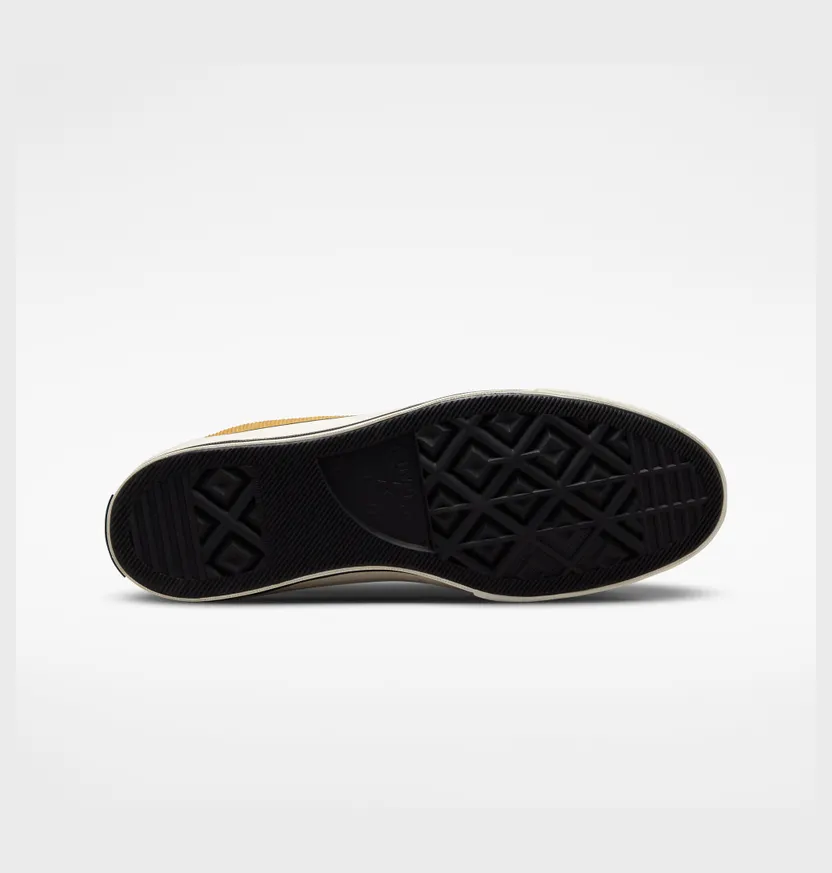 converse-chuck-taylor-all-star A02748C