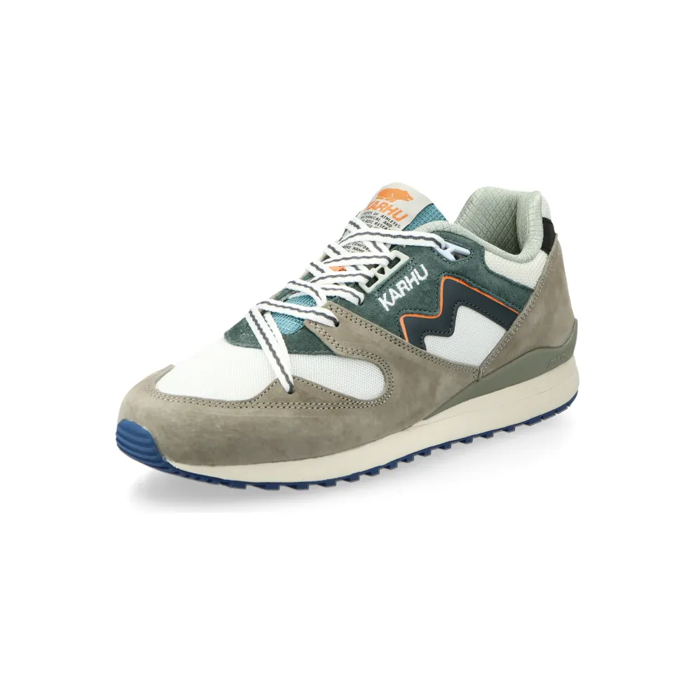 Karhu Synchron Classic (abbey stone / turbulence) – F802675
