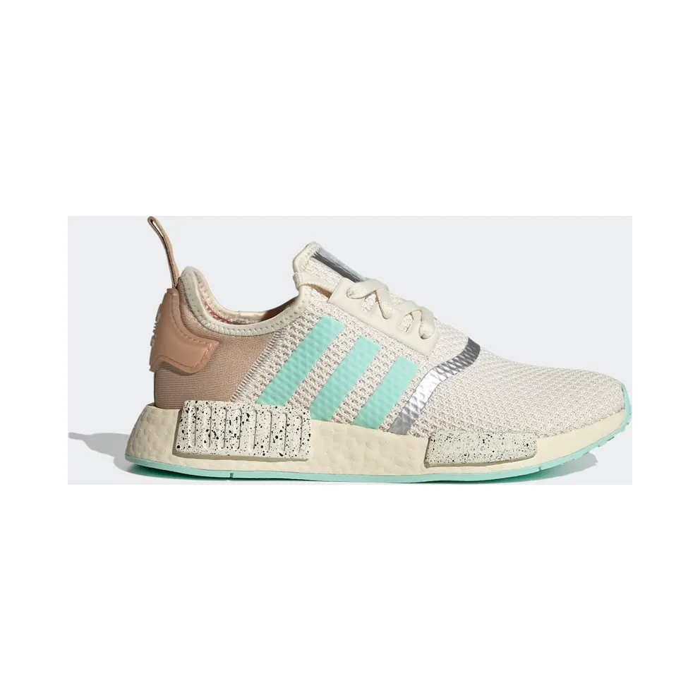 adidas NMD R1 Star Wars The Mandalorian The Child (W)