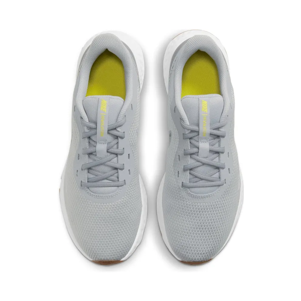 Nike Revolution 5 Premium “Wolf Grey / Iron Grey / White / Photon Dust” (CV0159-019)