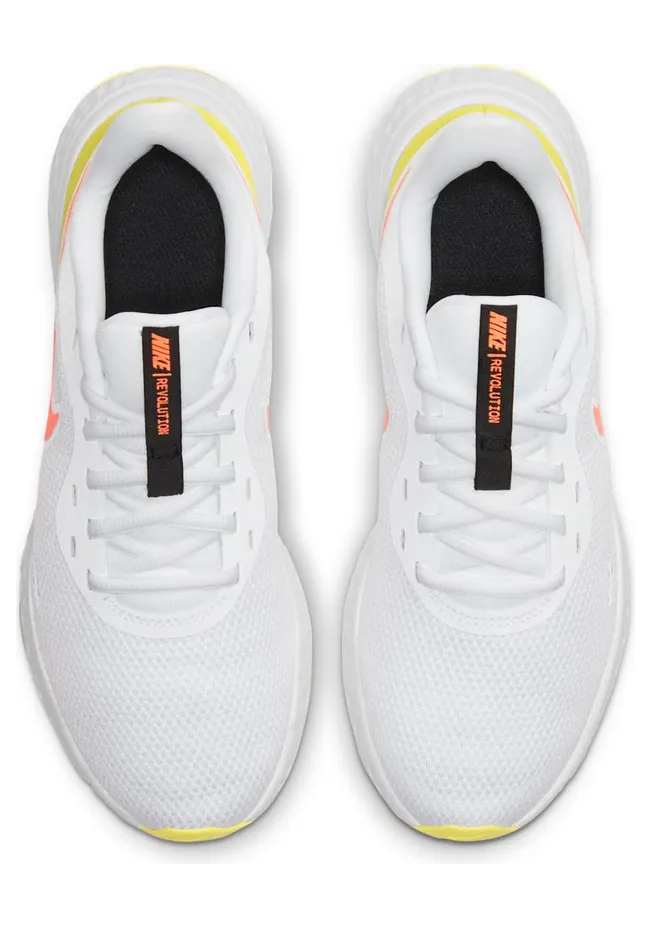 nike-revolution BQ3207-107