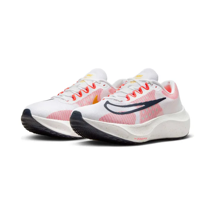 nike-zoom DM8968-100