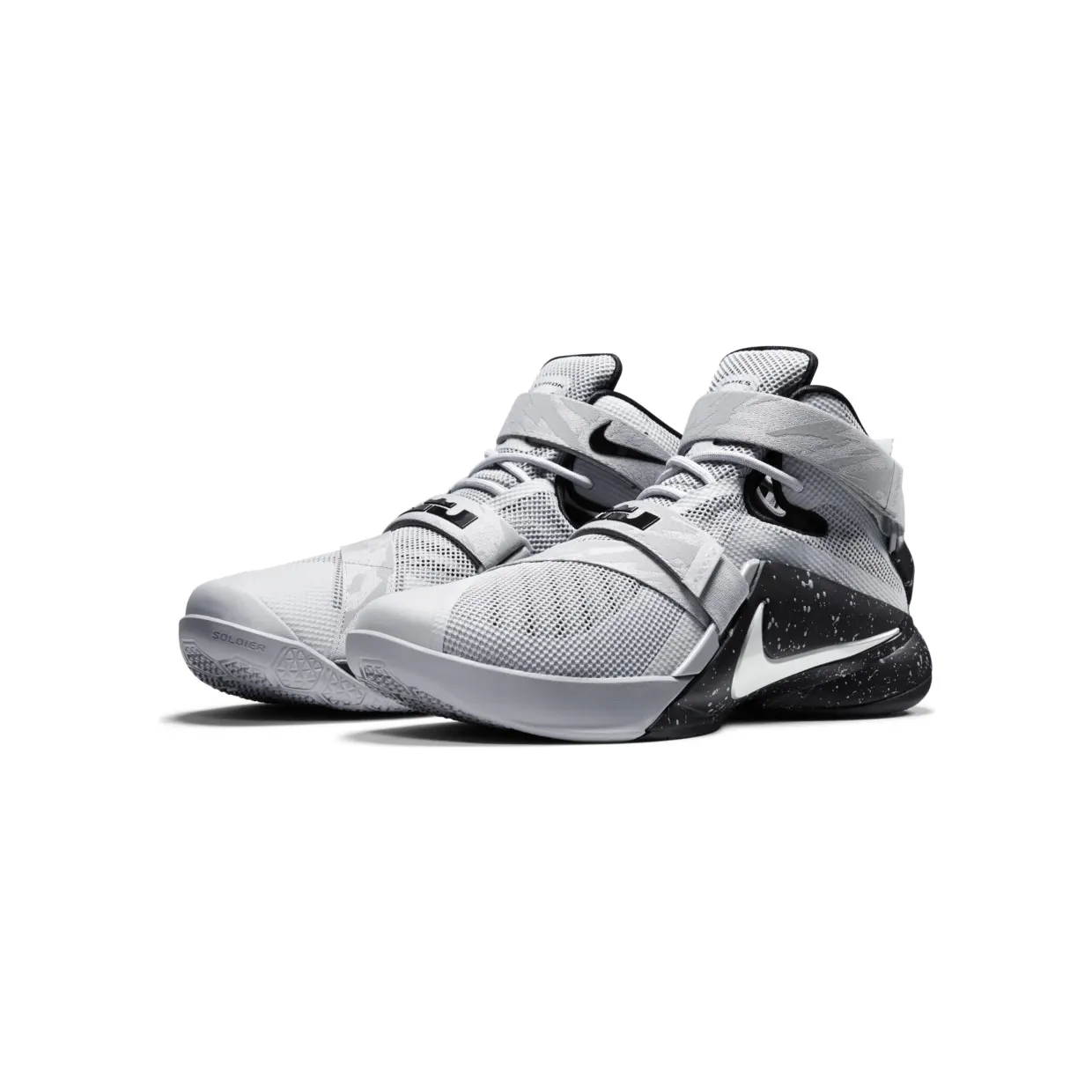 nike-sneaker 749490-010
