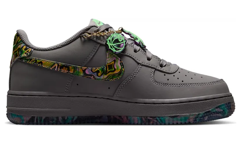 nike-air-force IO0318-001