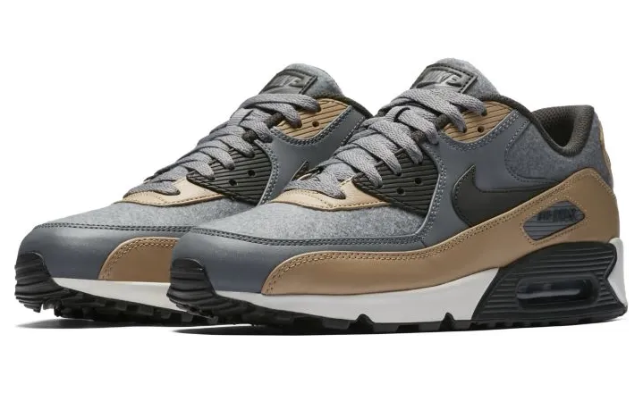 nike-air-max 700155-010