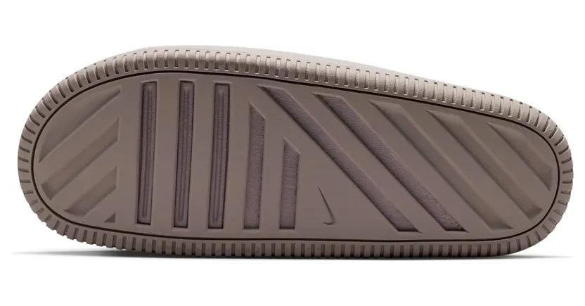 nike-calm IB0183-202