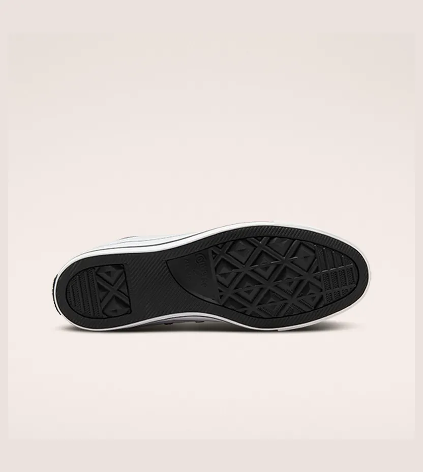 converse-chuck-taylor-all-star A02582C