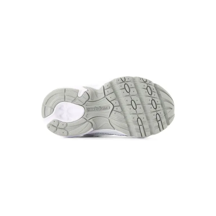 new-balance-740 IZ740WM