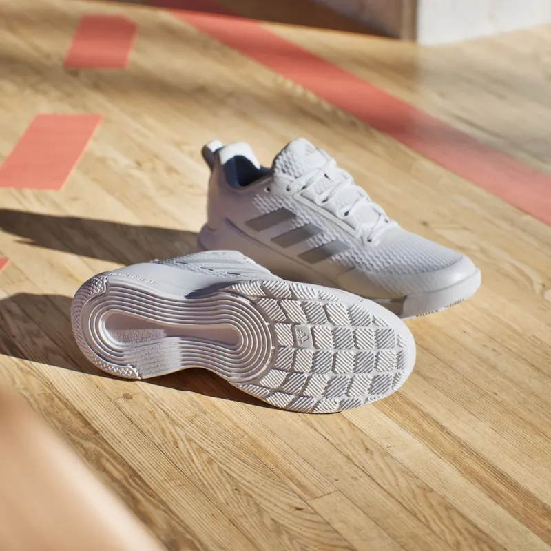 adidas-novaflight IG1609