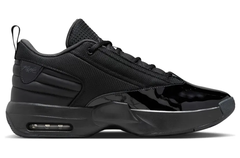 air-jordan-max-aura FQ8298-001