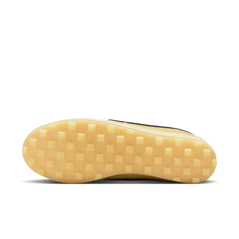 Nike Astro Grabber QS “Soft Yellow / Black” (IH2341-700)