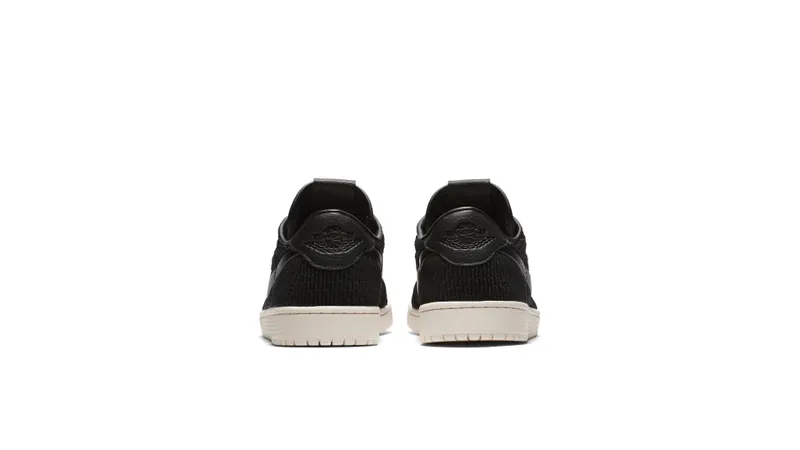 Jordan 1 Retro Low Flyknit Black Guava Ice Black/Black-Anthracite-Guava Ice (AH4506-010)