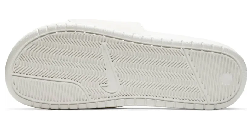 nike-benassi DC5239-100