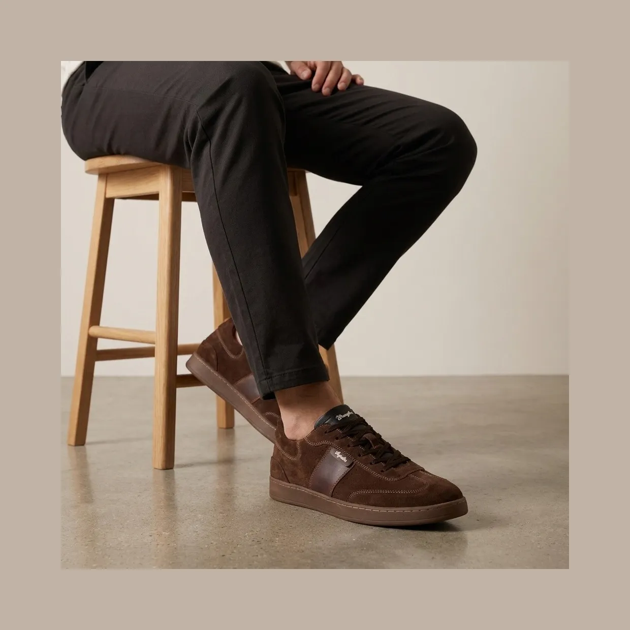 australian-sneaker 15172801