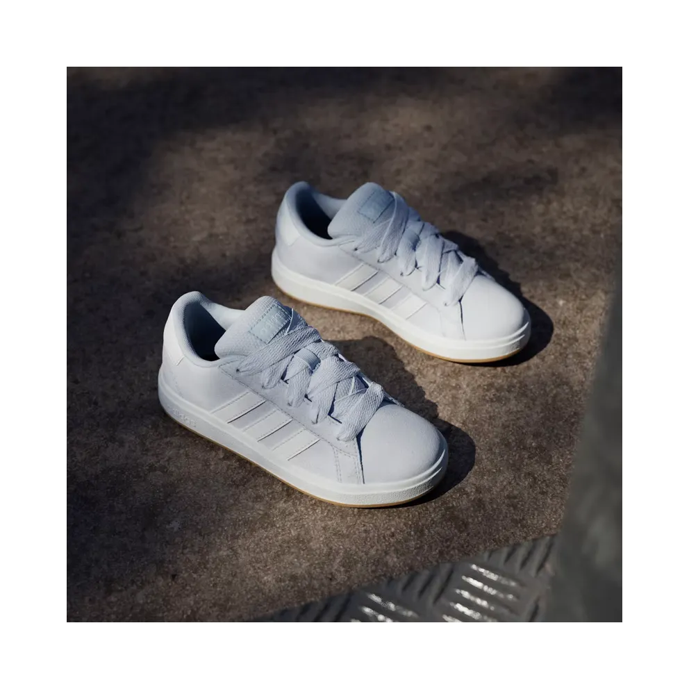 adidas Grand Court 00s “Crystal Sky / Cloud White / Gum” (KI4068)