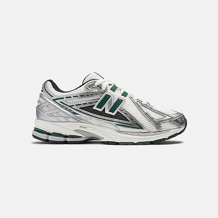 New Balance 1906R “Silver Metallic Nightwatch Green” (M1906REU)