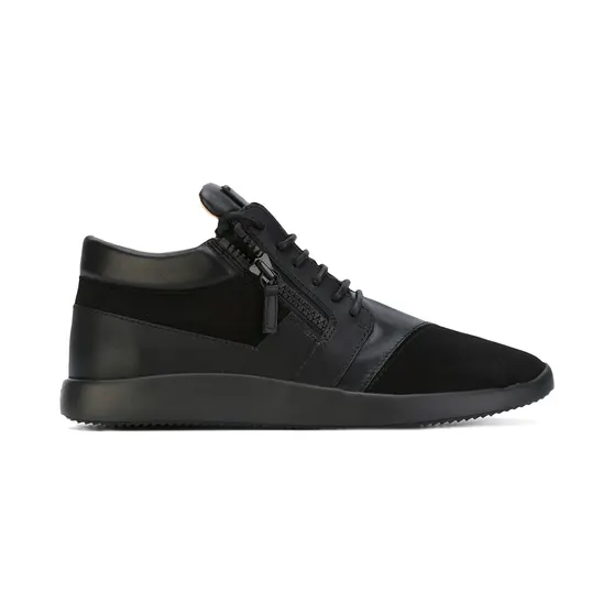 Giuseppe Zanotti ‘Runner’ “Black” (RM7068)