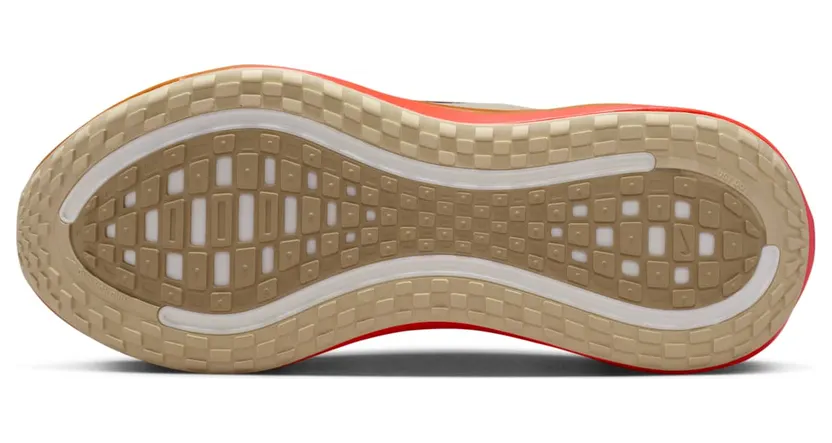 nike-vomero-plus IM6679-258