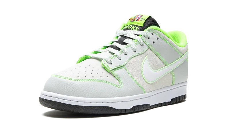 Nike Dunk Low UO P “Oregon” (FQ7260-001)