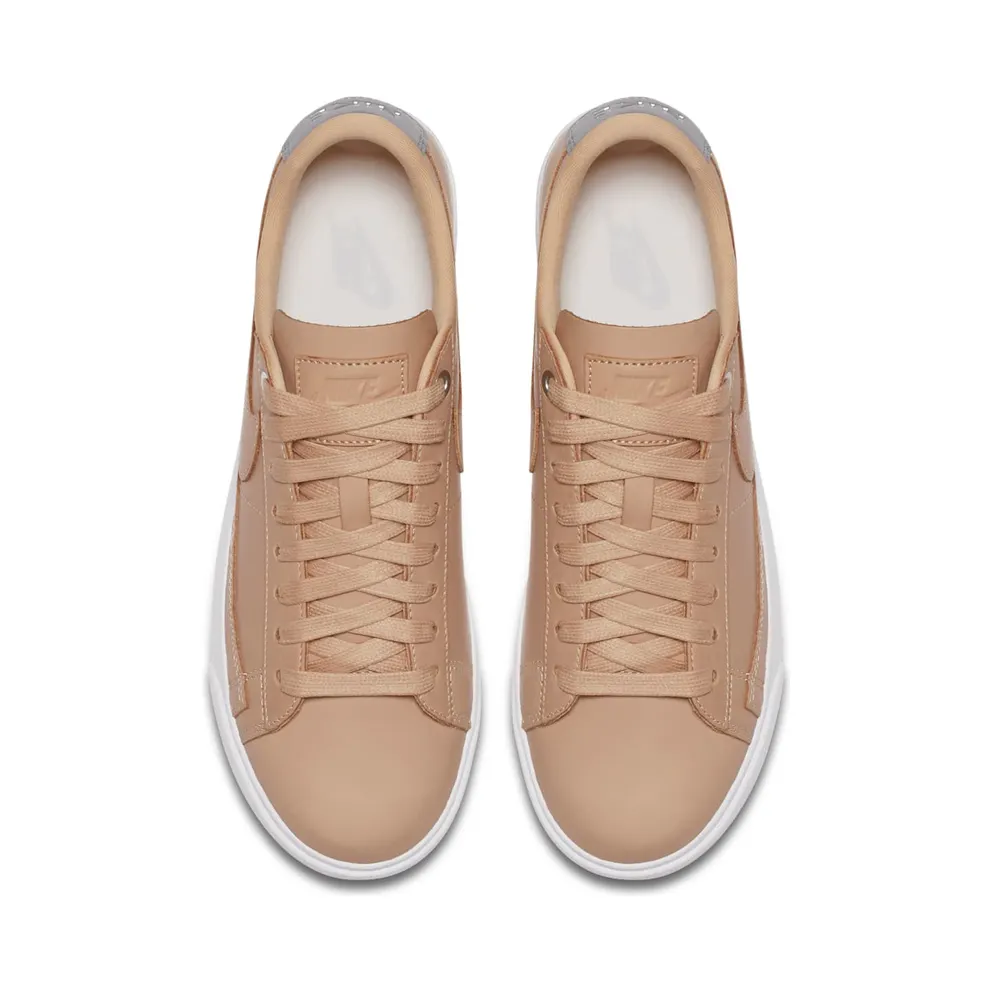 Nike Blazer Low Vachetta Tan (W) Vachetta Tan/Vachetta Tan-White (AA1557-200)