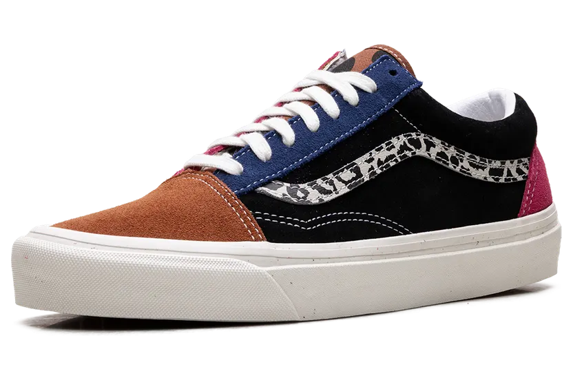 vans-anaheim-factory VN0A54F396M