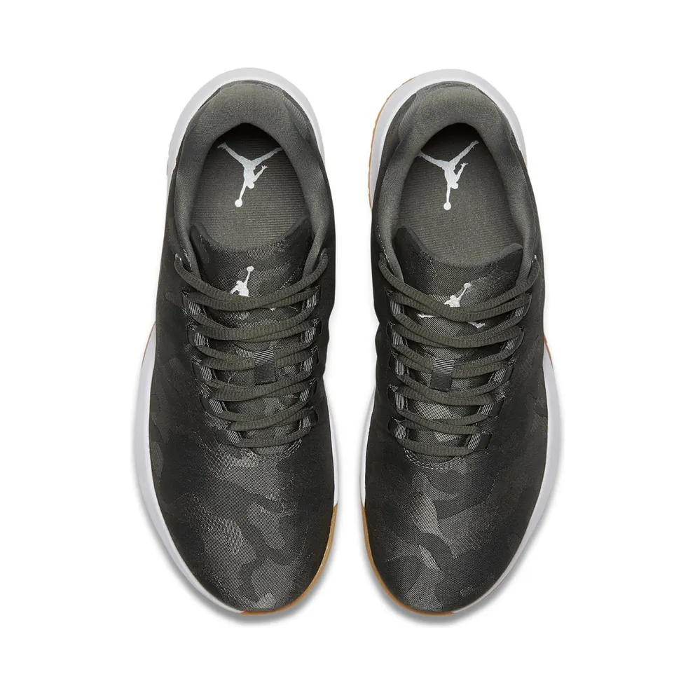 Jordan B.Fly River Rock/White-Dark Stucco
