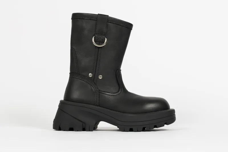 1017 ALYX 9SM Work Boot – 40 (AAUBO0073LE06-BLK)