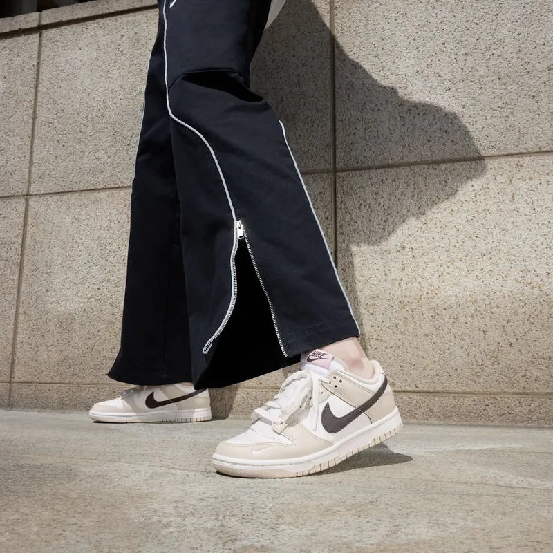 Nike Dunk Low “Neapolitan” (HF9990-100)