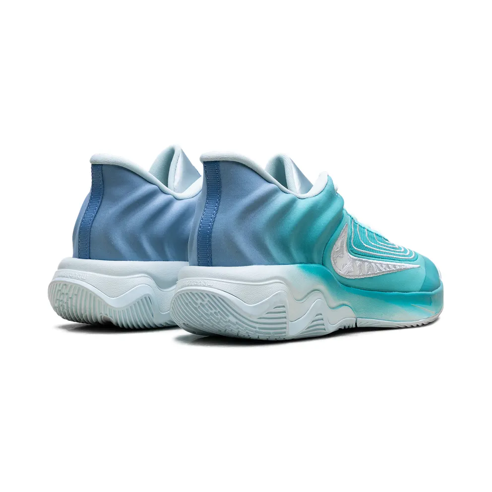 Nike Giannis Immortality 4 “Christmas” (FQ3680-300)