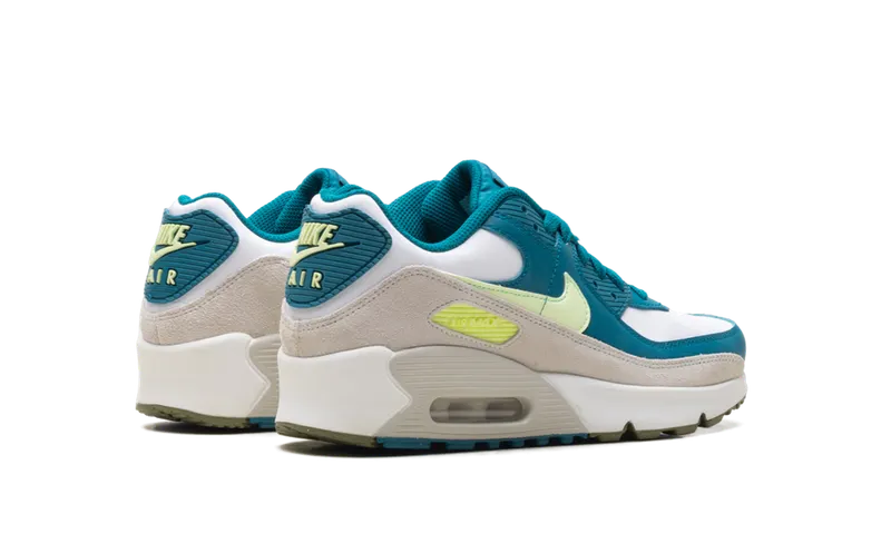 Nike Air Max 90 LTR Older Kids’ White (CD6864-124)