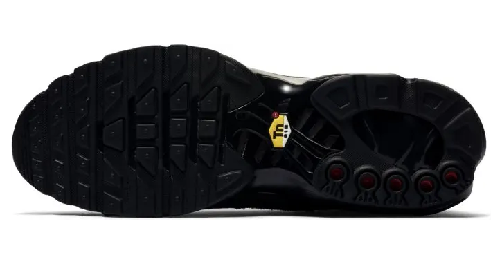 nike-air-max CD0882-001