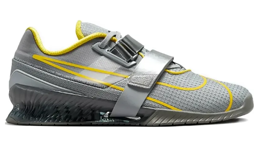 Nike Romaleos 4 Black/Metallic Gold gewichtsheffen schoenen – Zwart (CD3463)