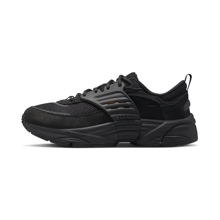 Jordan Trunner O/S “Black Cat” (IB3722-003)