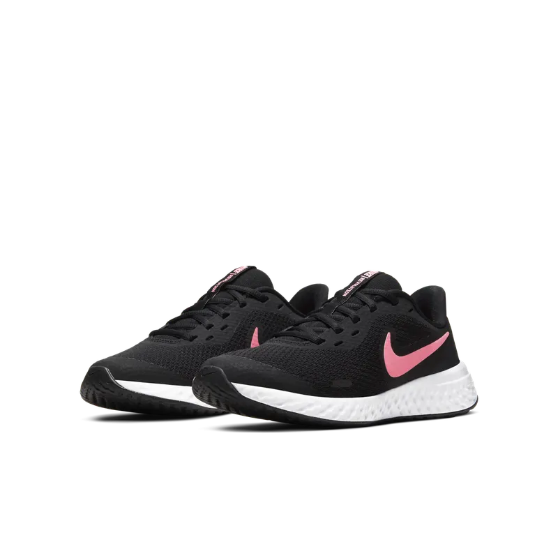 Nike Revolution 5 “Black / Sunset Pulse” (BQ5671-002)