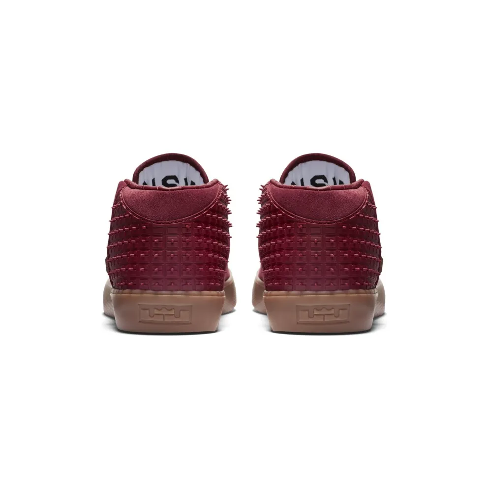 LeBron 13 Lifestyle Team Red/Metallic Gold-Gum Mid Brown (806396-600)