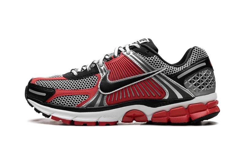 Nike Zoom Vomero 5 “Metallic Silver University Red” (HV0926-095)