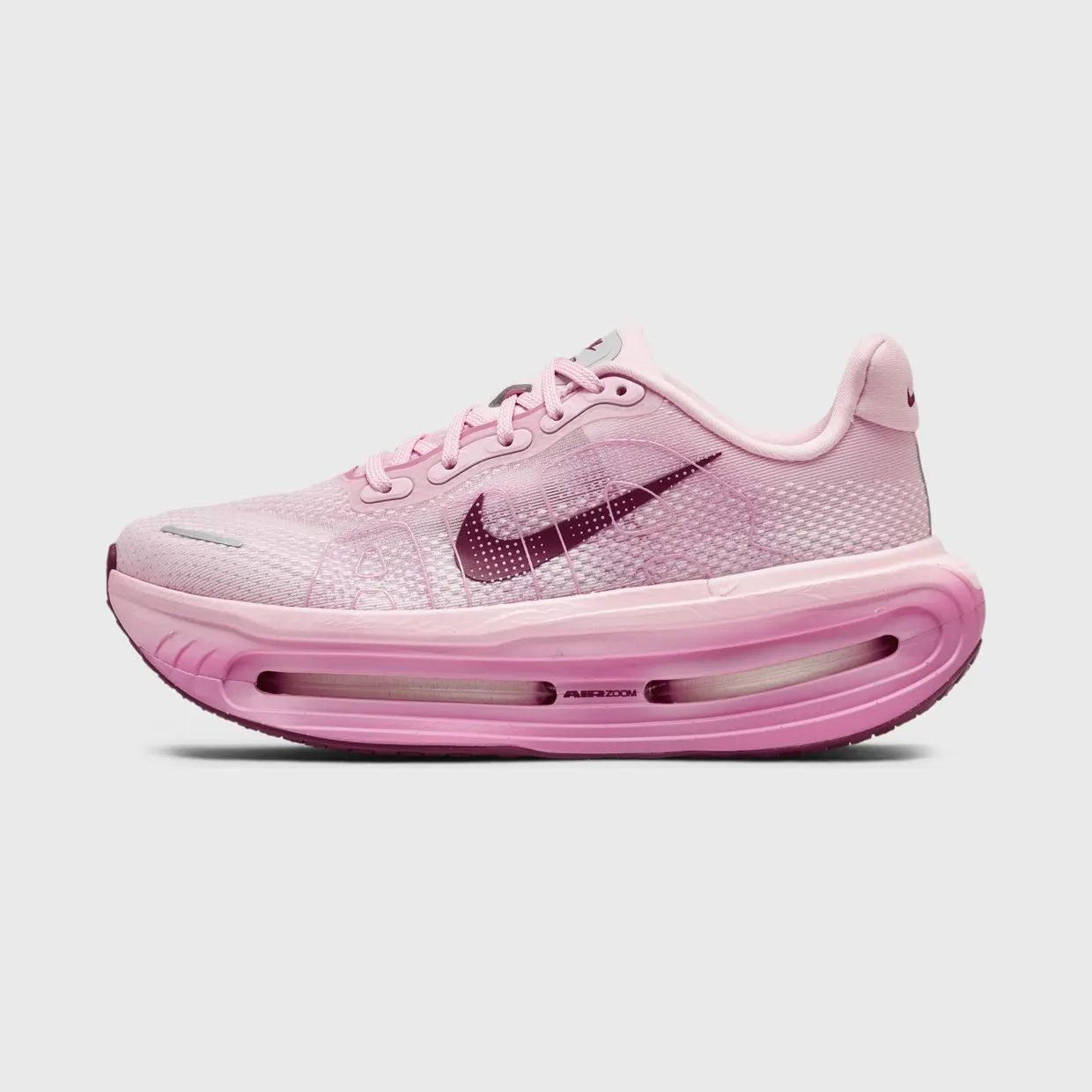 nike-vomero-premium HM5973600